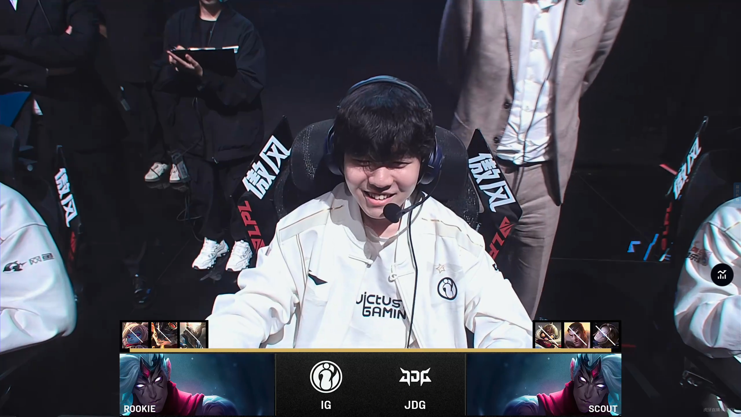 BLG翻盘IG,Uzi完成史诗逆转焦点之战成都决赛之夜,让粉丝疯狂欢呼 BLG翻盘IG,Uzi完成史诗逆转焦点之战成都决赛之夜,让粉丝疯狂欢呼