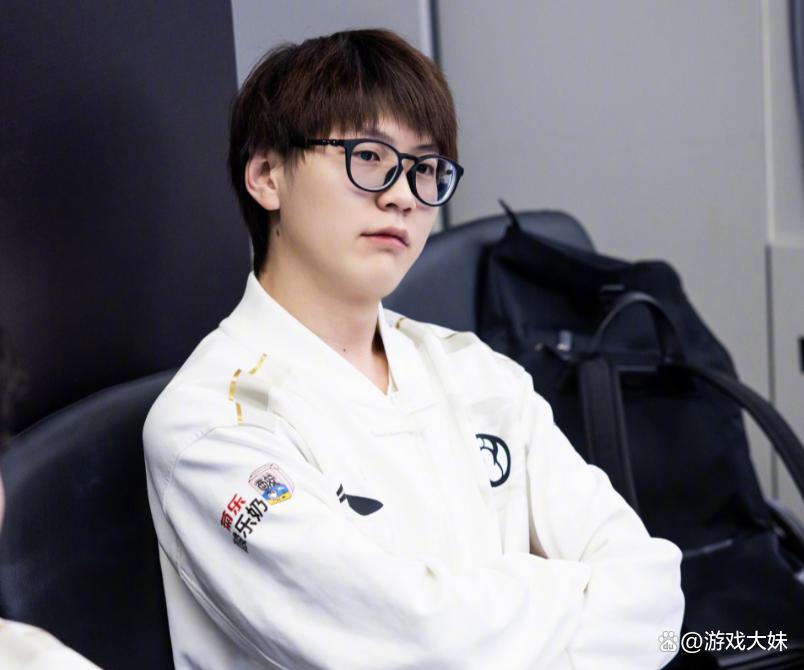 WBG力克PSG，Meiko操刀奇招英雄翻盘焦点之战小组赛，引爆全场热议