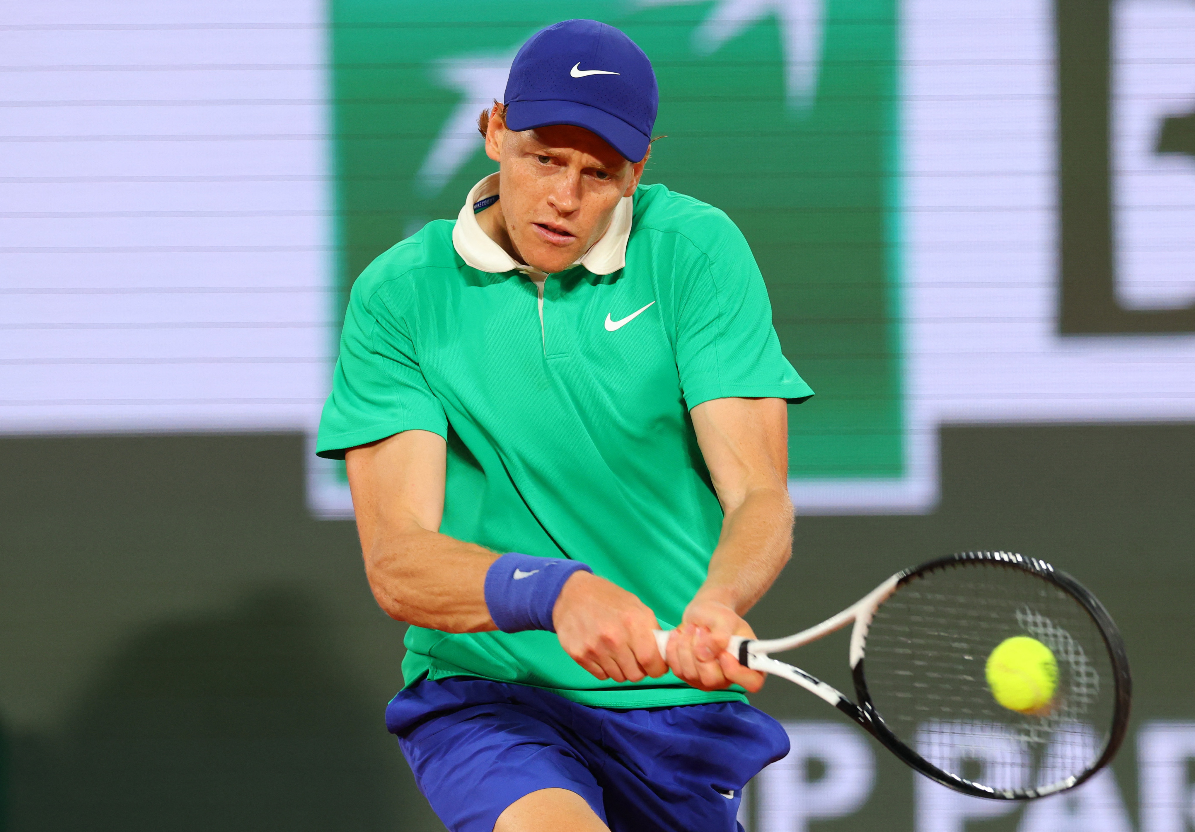 澳网完胜法网，辛纳高光表现