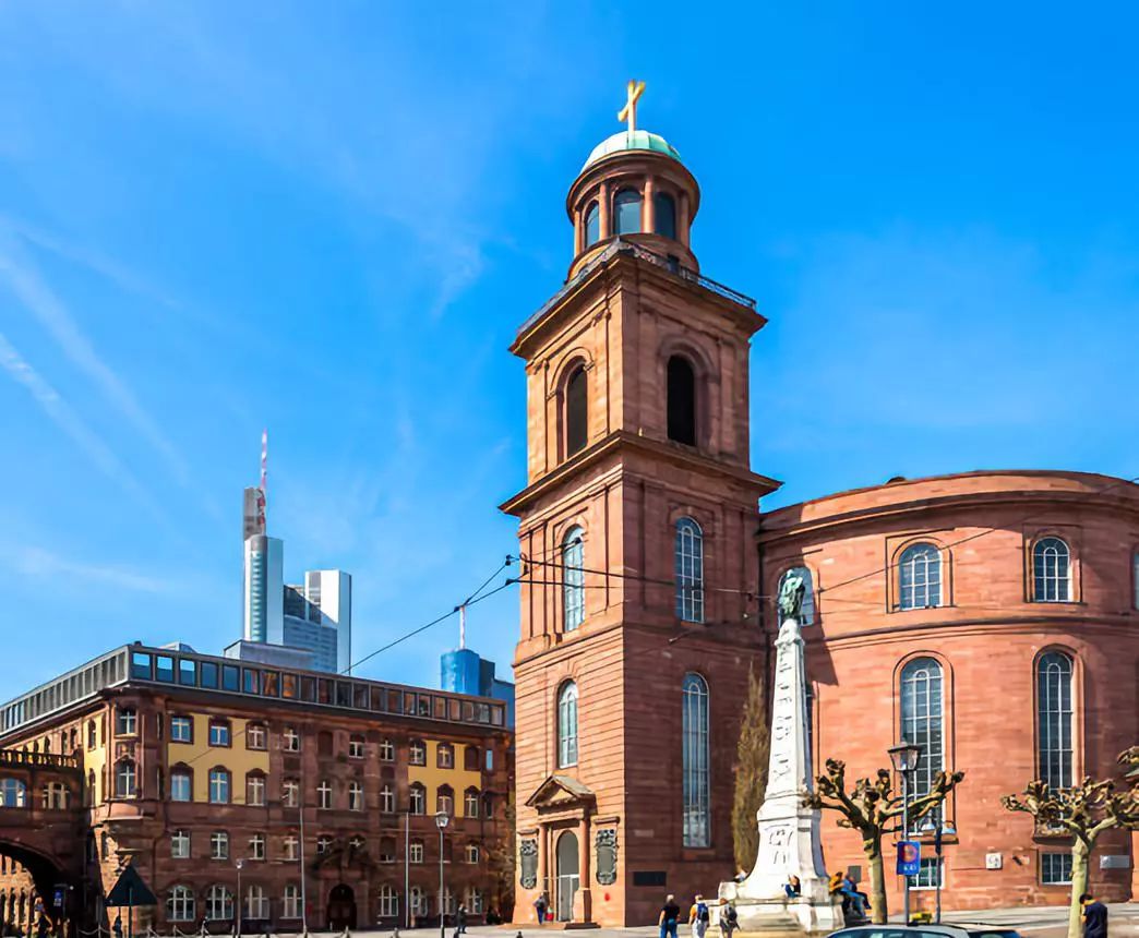 荷兰轻取法国，戈麦斯统治全场